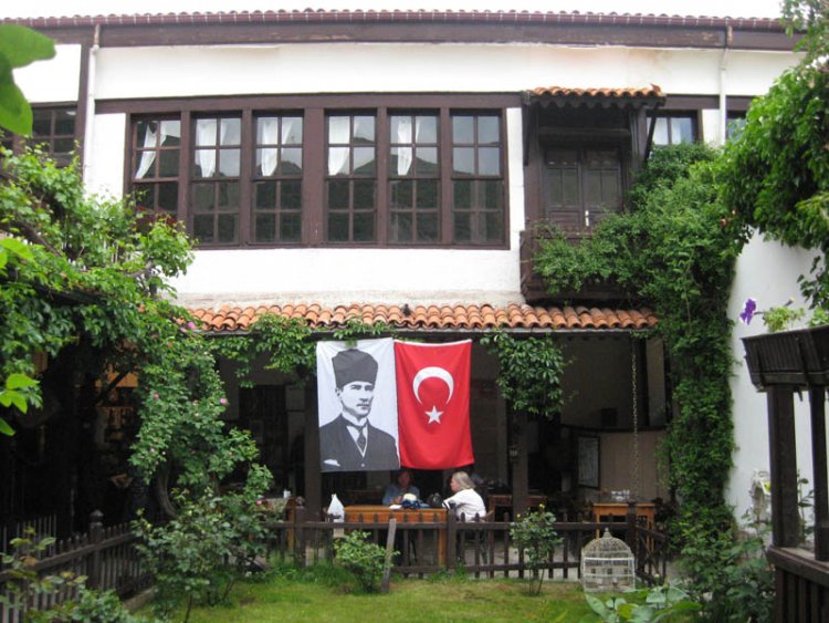 BİR MARKA ÖYKÜSÜ